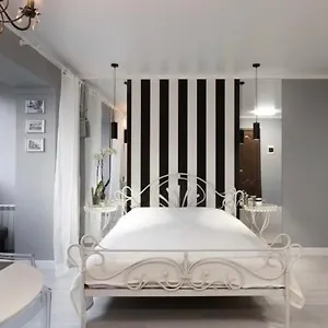 Charming In Pechersk Апартаменты